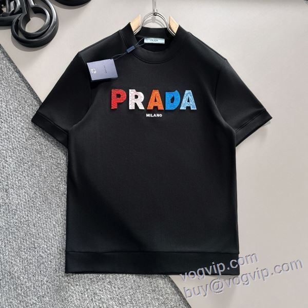 ムダな装飾を排したデザイン プラダ 偽物ブランド 2025超人気新品 半袖Tシャツ 2色可選