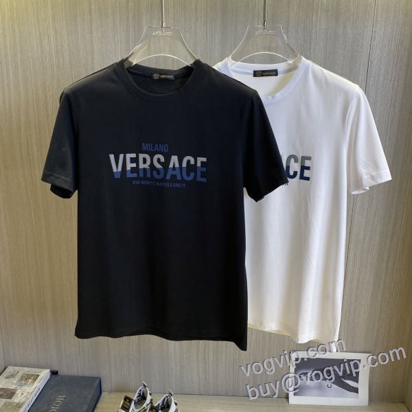 ショートパンツ 確定となる上品 ヴェルサーチ 2025最新入荷 半袖Tシャツ 2色可選 VERSACE ブランドコピー