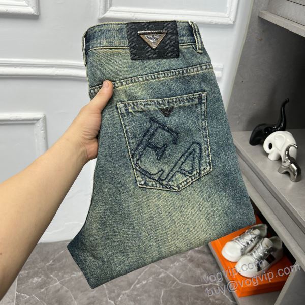 ARMANIスーパーコピー 2025お買い得大人気 アルマーニ NZKAR062 ジーンズ デニムパンツ