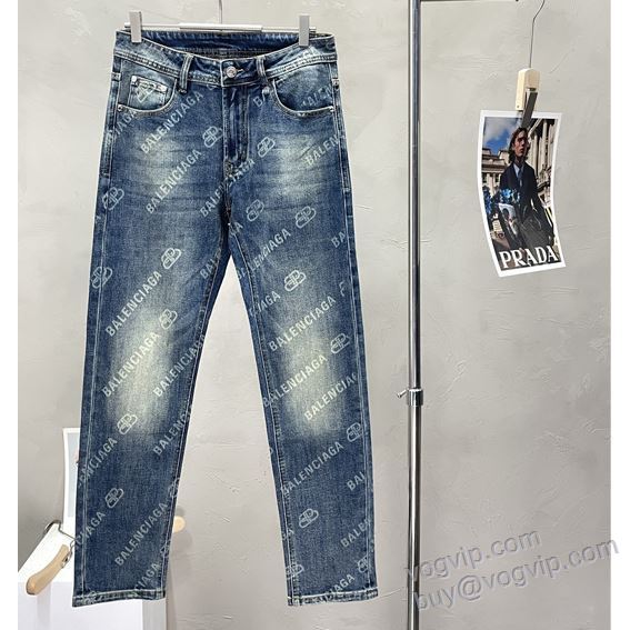 2025秋冬季新作 バレンシアガ NZKBAL072 ジーンズ デニムパンツ BALENCIAGAブランドコピー