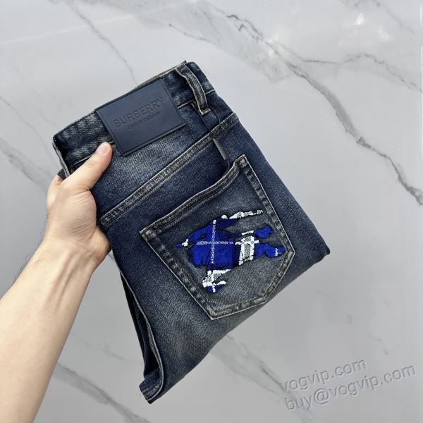 ジーンズ デニムパンツ 2025新作登場 バーバリー BURBERRY NZKBU084 人気スーパーコピーブランド