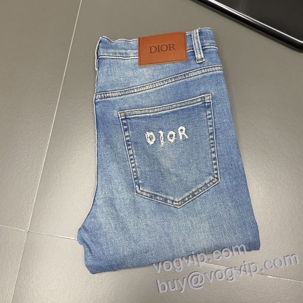 2025高級品 通販 ディオール DIOR ジーンズ 人気スーパーコピーブランド 首胸ロゴ