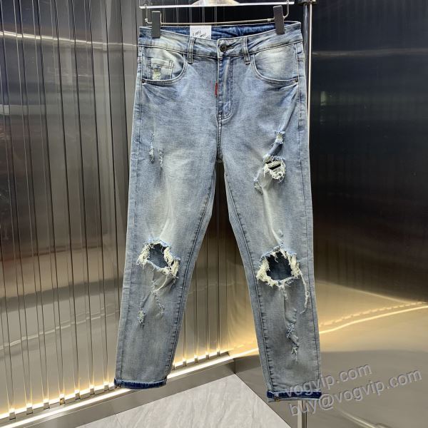 2025新品本物 ディースクエアード NZKDS015 ジーンズ デニムパンツ DSQUARED2コピー ブランド