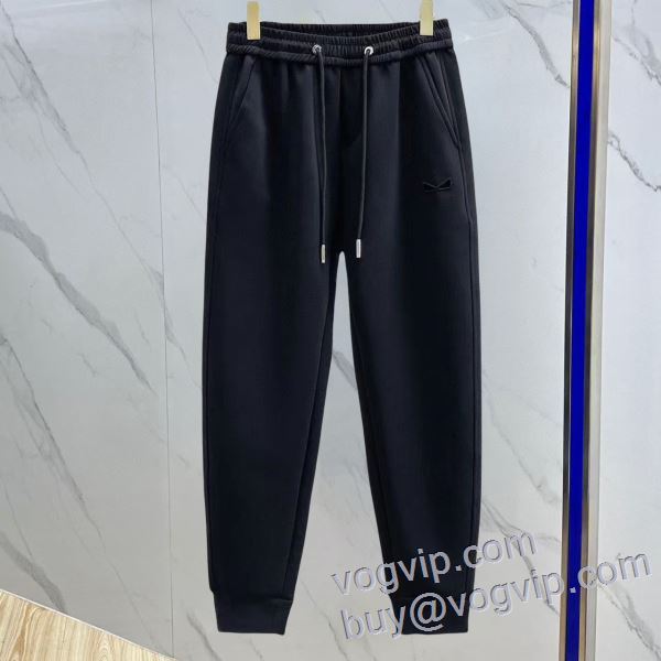 大人気再登場 フェンディ FENDI スエットパンツ チノパン ブランドスーパーコピー 2025数量限定格安