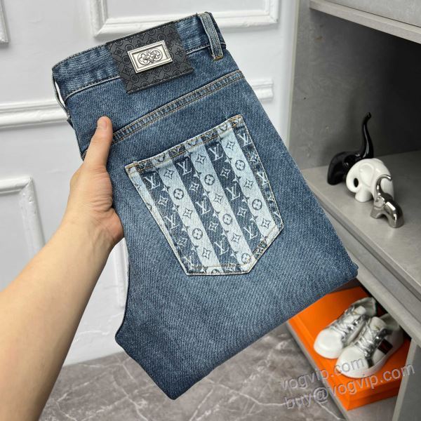 ルイ ヴィトンブランドスーパーコピー NZKLV115 2025最新入荷 ジーンズ デニムパンツ