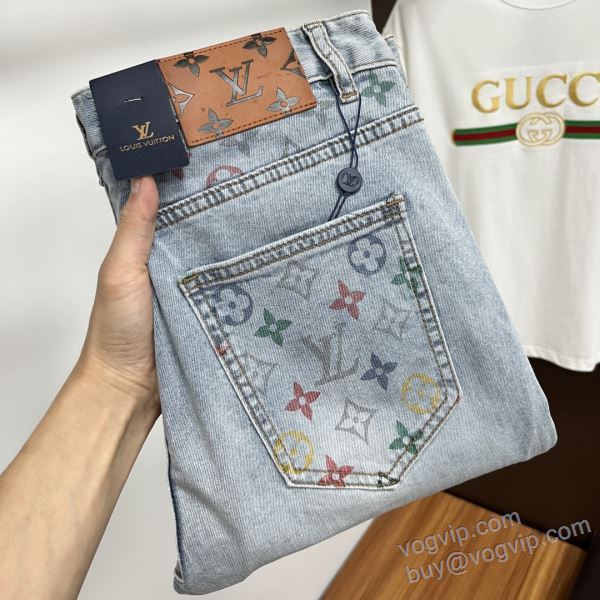 ルイ ヴィトンLOUIS VUITTON NZKLV139 2025海外通販 ジーンズ デニムパンツ コピー 商品 販売