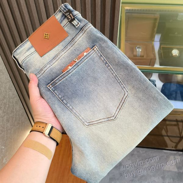 ルイ ヴィトンLOUIS VUITTONブランドコピー NZKLV187 2025最安値セール ジーンズ デニムパンツ