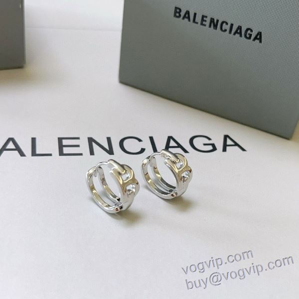 バレンシアガ 2025最新入荷 ピアス イヤリング BALENCIAGAブランドコピー ショートパンツ 確定となる上品
