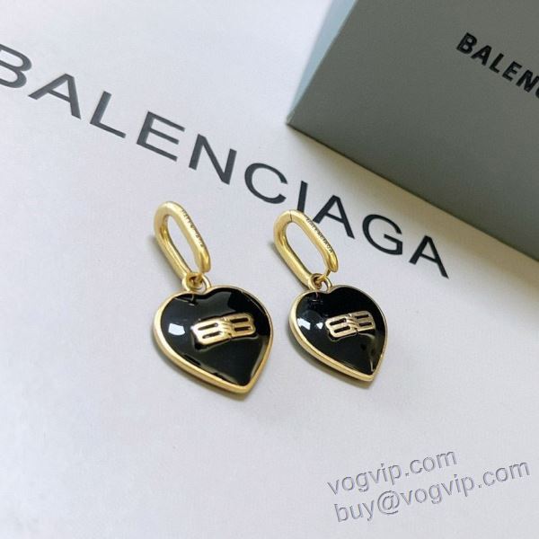 2025新作登場 バレンシアガ BALENCIAGA ピアス イヤリング スーパーコピー信用できるサイト 完成度の高い逸品