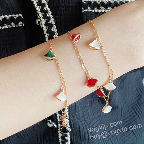 ブルガリ BVLGARI 2025圧倒的な新作 ブレスレット 2色可選 コピー 商品 販売 絶大な人気を誇る