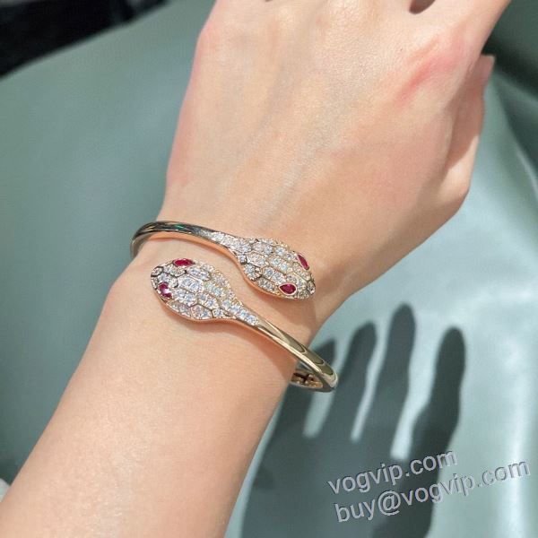 ブルガリ 2025数量限定格安 バングル 2色可選 BVLGARI VOGブランドスーパーコピー SALE開催