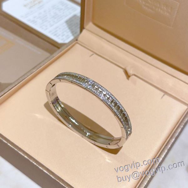 人気商品 ブルガリ BVLGARI VOGコピー 2025新商品！ バングル