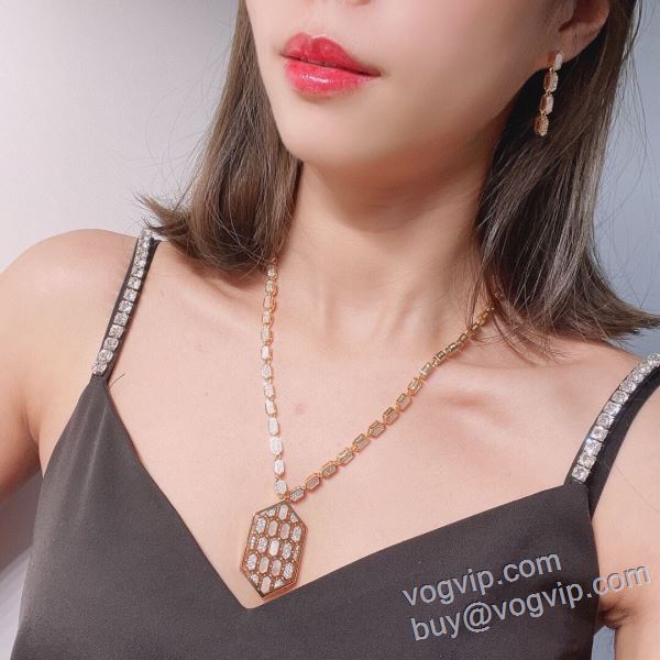 2025年モデル入荷 ブルガリ BVLGARI 個性派 ブランド 偽物 通販 ネックレス 3色可選
