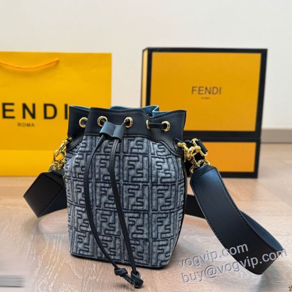 数に限りがある vogブランド コピー 優良店 フェンディ FENDI 2025品質保証高品質 WBAGFEN033 ハンドバッグ ショルダーバッグ