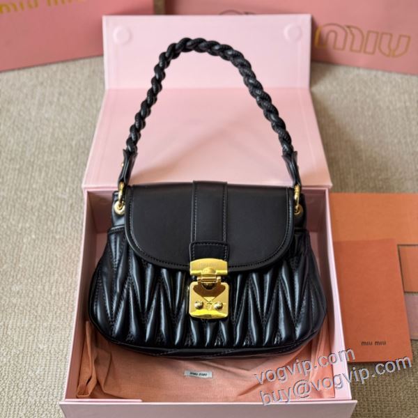 MIUMIU スーパーコピー 2025超激得格安 WBAGMIU020 ミュウミュウ ハンドバッグ 5色可選 人気が爆発