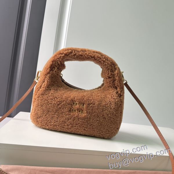 首胸ロゴ ミュウミュウ コピーブランド 2025人気定番セール WBAGMIU029 ショルダーバッグ ハンドバッグ 2色可選