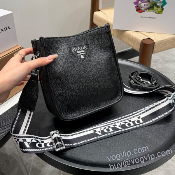 争奪戦必至 プラダ コピーブランド 2025高級品 通販 WBAGPR037 ショルダーバッグ 4色可選