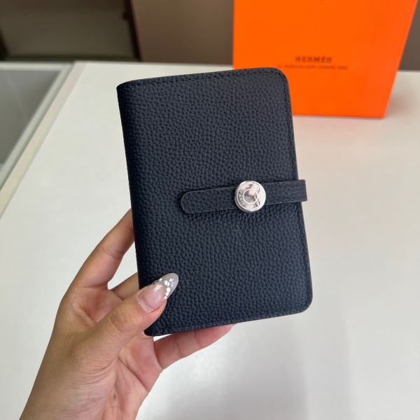 海外セレブ定番愛用 エルメスブランド 偽物 通販 WQBHE005 レディース財布 二つ折り財布 多色選択可 2025春夏季超人気