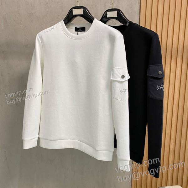 ARC'TERYXブランド 偽物 通販 2025最新入荷 アークテリクス WTARC053 プルオーバーパーカー 2色可選 セレブ風