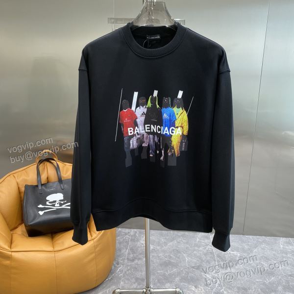 バレンシアガ BALENCIAGAスーパーコピー 主役になる存在感 WTBAL181 プルオーバーパーカー 2色可選 2025新作登場