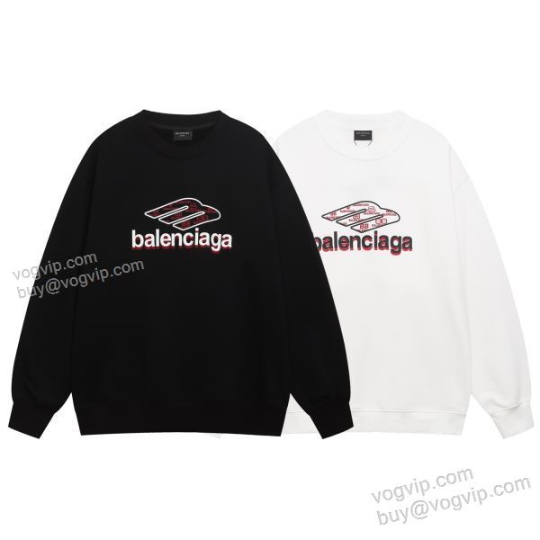 秋のお出かけに最適 バレンシアガ コピーブランド WTBAL249 プルオーバーパーカー 2色可選 2025限定セール本物保証