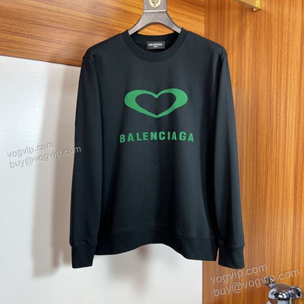 絶大な人気を誇る バレンシアガ スーパーコピー WTBAL251 プルオーバーパーカー 3色可選 2025新品本物