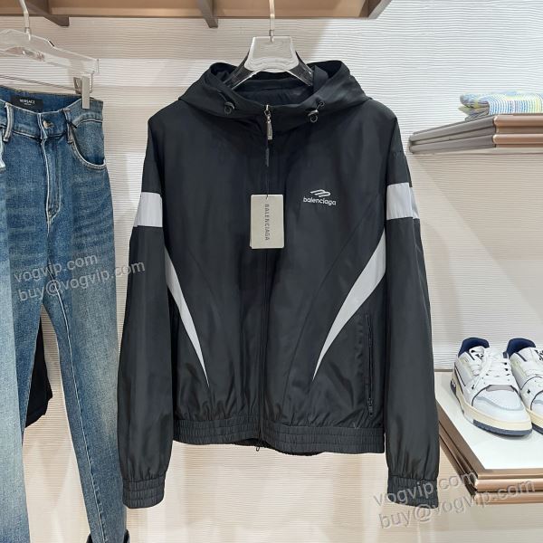 2025超人気な専門店 バレンシアガ BALENCIAGAブランドスーパーコピー 超人気美品◆ WTBAL302 ブルゾン ジャケット、上着