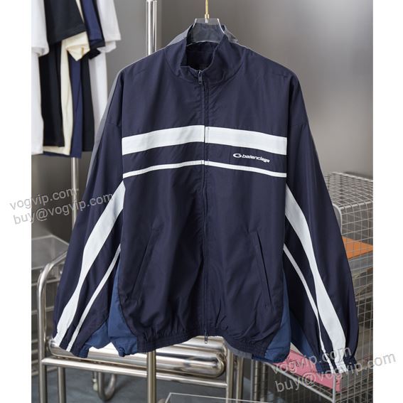 存在感◎ ブルゾン ジャケット、上着 2025超人気な専門店 バレンシアガ ブランドコピー WTBAL304 2色可選