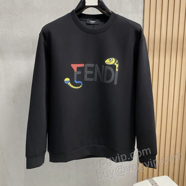 2025秋冬季新作 フェンディ WTFEN115 プルオーバーパーカー 2色可選 FENDI ブランドコピー激安