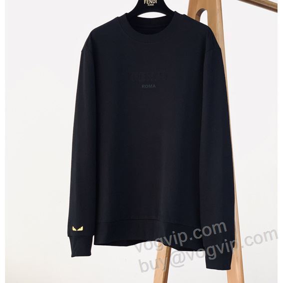 プルオーバーパーカー 2025驚きの破格値安い フェンディコピーブランド WTFEN123 2色可選