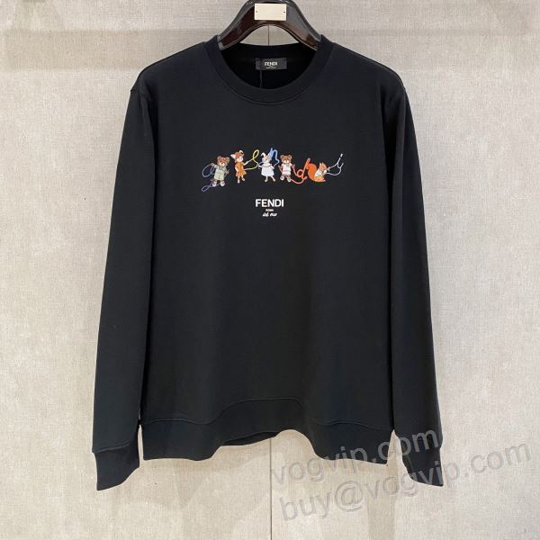 プルオーバーパーカー 2025爆買い新作登場 フェンディブランド 偽物 通販 WTFEN143 2色可選