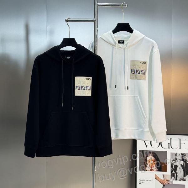 2025爆買い豊富な フェンディコピーブランド WTFEN145 パーカー 2色可選