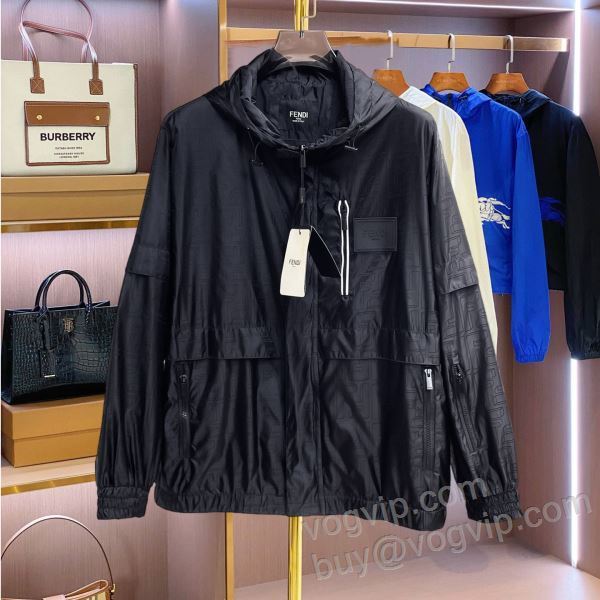 フェンディコピー ブランド WTFEN186 2025激安大特価定番人気 ブルゾン ジャケット、上着
