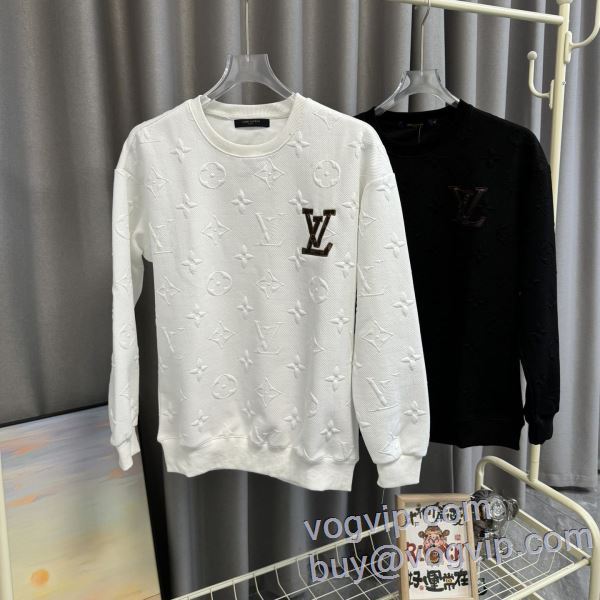 コーデ 知的なムードを演出 プルオーバーパーカー 2色可選 ルイ ヴィトン LOUIS VUITTON 2025品質保証定番 偽物ブランド