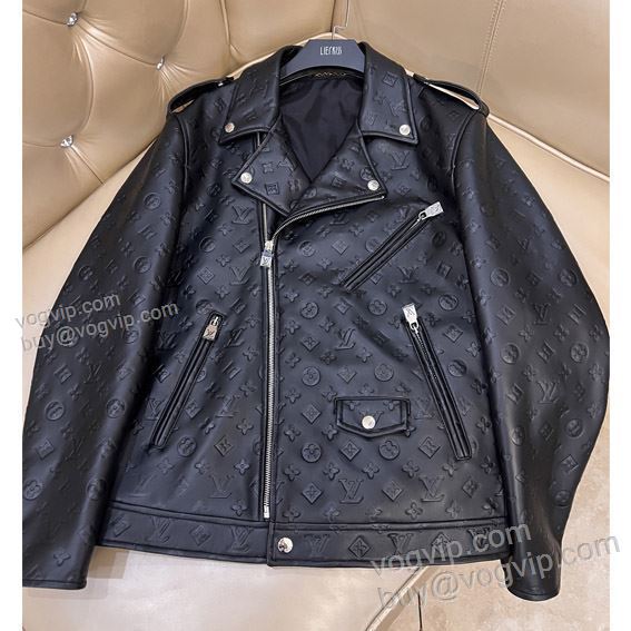 上質 ルイ ヴィトン LOUIS VUITTON WTLV300 革ジャケット 2025お買い得限定セール 革ジャンパー スーパーコピー信用できるサイト