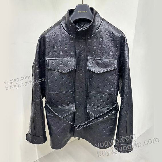 2025爆買い豊富な ルイ ヴィトン LOUIS VUITTON WTLV307 革ジャケット 革ジャンパー vogブランド コピー 優良店 素敵