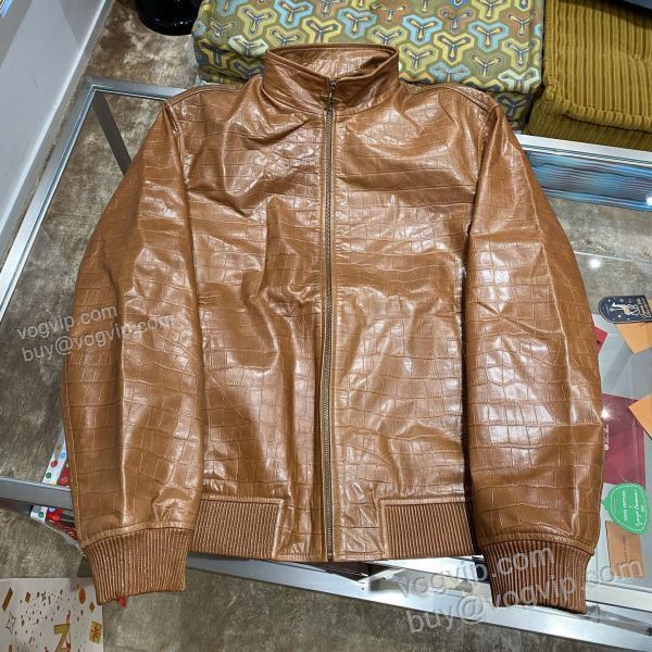 2025秋冬季新作 ルイ ヴィトン スーパーコピー WTLV343 革ジャケット 革ジャンパー セレブ愛用の超人気商品