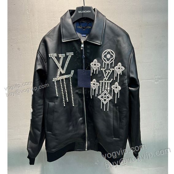 秋のお出かけに最適 ルイ ヴィトン ブランドコピー WTLV357 革ジャケット 革ジャンパー 2025人気定番最新作