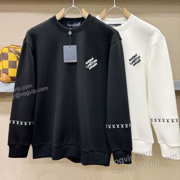 2025驚きの破格値品質保証 ルイ ヴィトン WTLV453 プルオーバーパーカー 主役になる存在感 2色可選 LOUIS VUITTONコピー