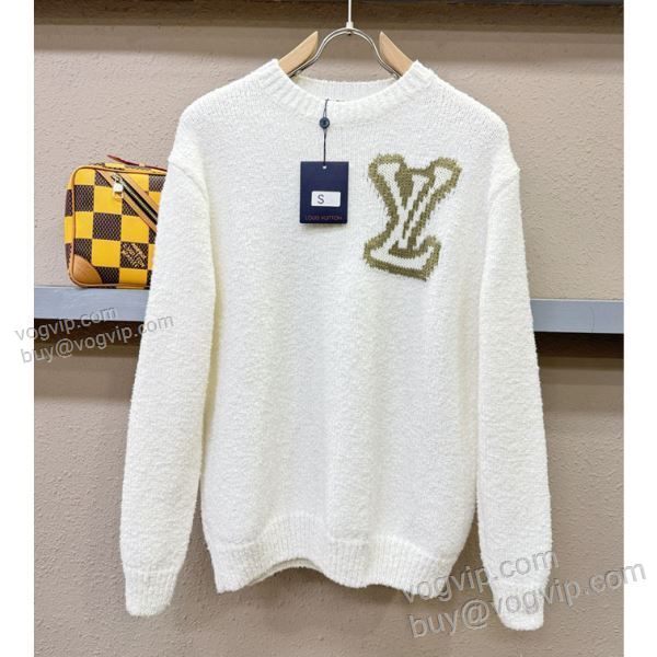 首胸ロゴ ルイ ヴィトン LOUIS VUITTONコピー ブランド WTLV520 2025新作登場 ニット セーター