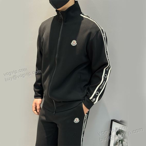 VOGブランドスーパーコピー 2025限定セール高品質 WTMO237 パーカー 上下セット 超限定即完売 3色可選 モンクレール MONCLER