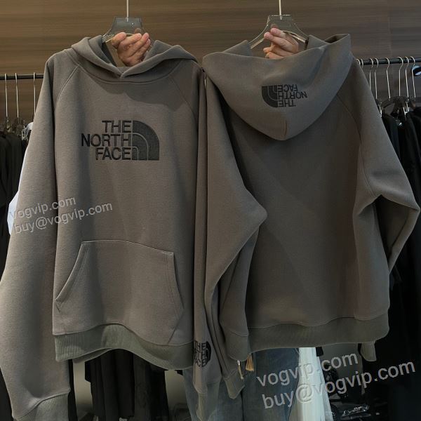 ザノースフェイス スーパーコピー 売れ筋のいい WTTNF031 パーカー 2025驚きの破格値人気