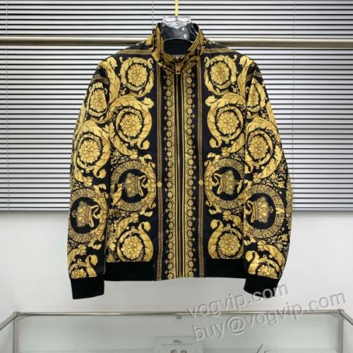 ランキング商品 ヴェルサーチ ブランドスーパーコピー WTVS026 2025最新入荷 ブルゾン ジャケット、上着