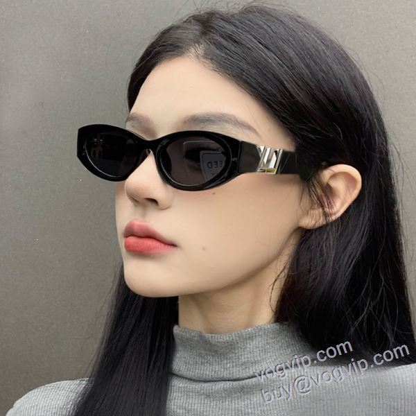 サイズ豊富 サングラス 眼鏡/メガネ 2025HOT品質保証 ルイ ヴィトン LOUIS VUITTONブランド 偽物 通販 YJLV016 3色可選