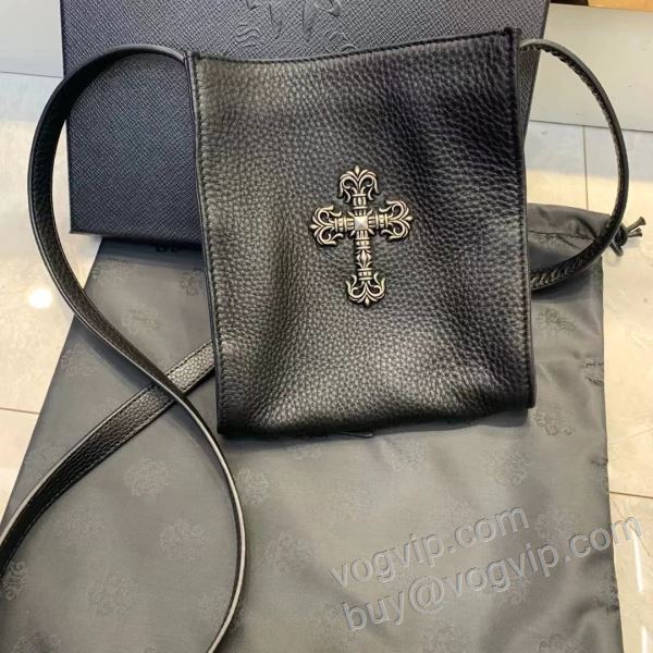 クロムハーツ2026爆買い低価 CHRBAG028 ショルダーバッグ スーパーコピー 激安 個性的なデザイン