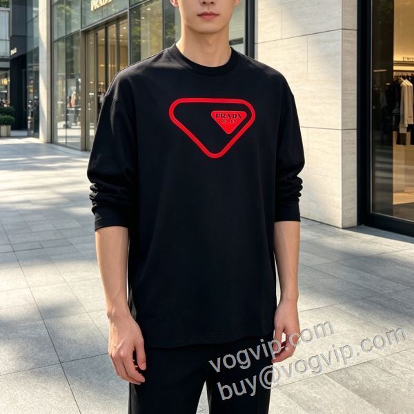 数に限りがある プラダ 業界高品質スーパーコピー CTSPR039 長袖Tシャツ 3色可選 2026年モデル入荷