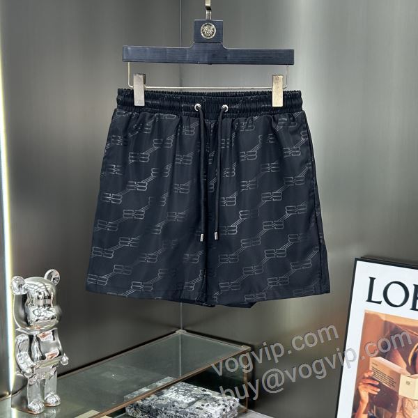 耐久性に優れ バレンシアガ BALENCIAGAスーパーコピー 激安 2026爆買い品質保証 DKBAL017 ショートパンツ ビーチパンツ