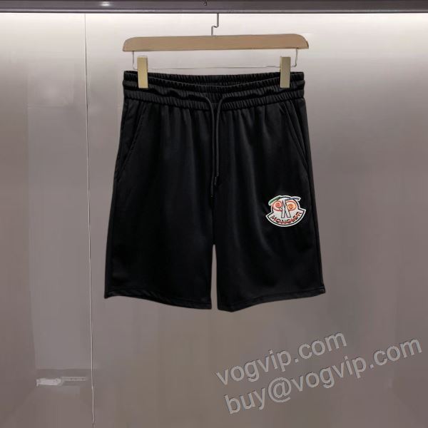 2026新商品！ モンクレール MONCLERブランドコピー DKMO022 ショートパンツ ビーチパンツ 大人キレイに仕立てる