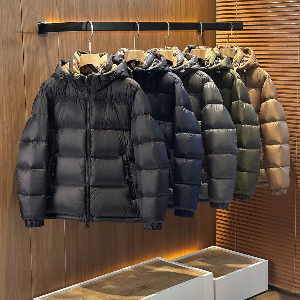 2026年モデル入荷 バーバリー ブランドスーパーコピー 耐久性に優れ MYBU010 ダウンジャケット 保温効果は抜群