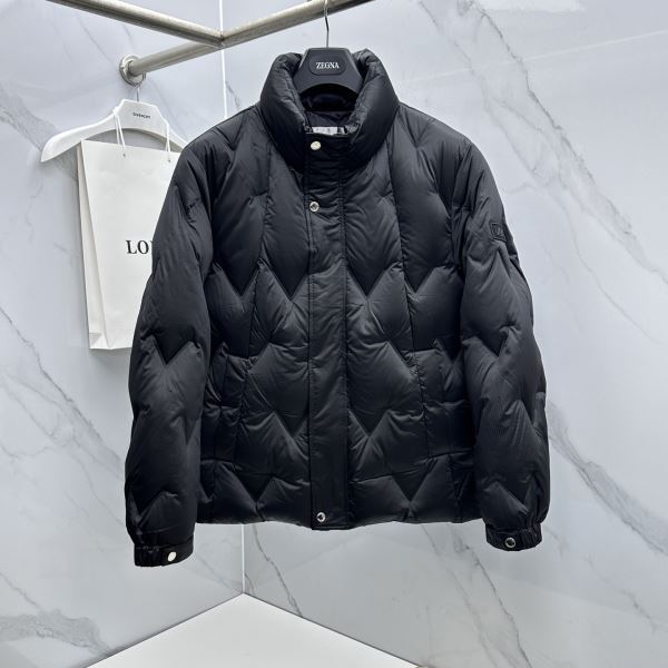 大人キレイに仕立てる ダウンジャケット 2026割引セール ディオール スーパーコピー 激安 MYDIOR006 3色可選 身体を保温できる